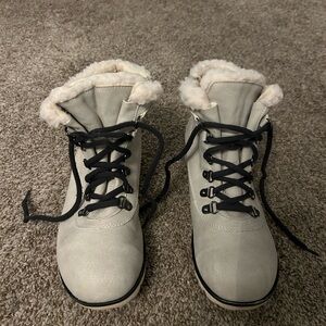JBU womens winter boots-worn once